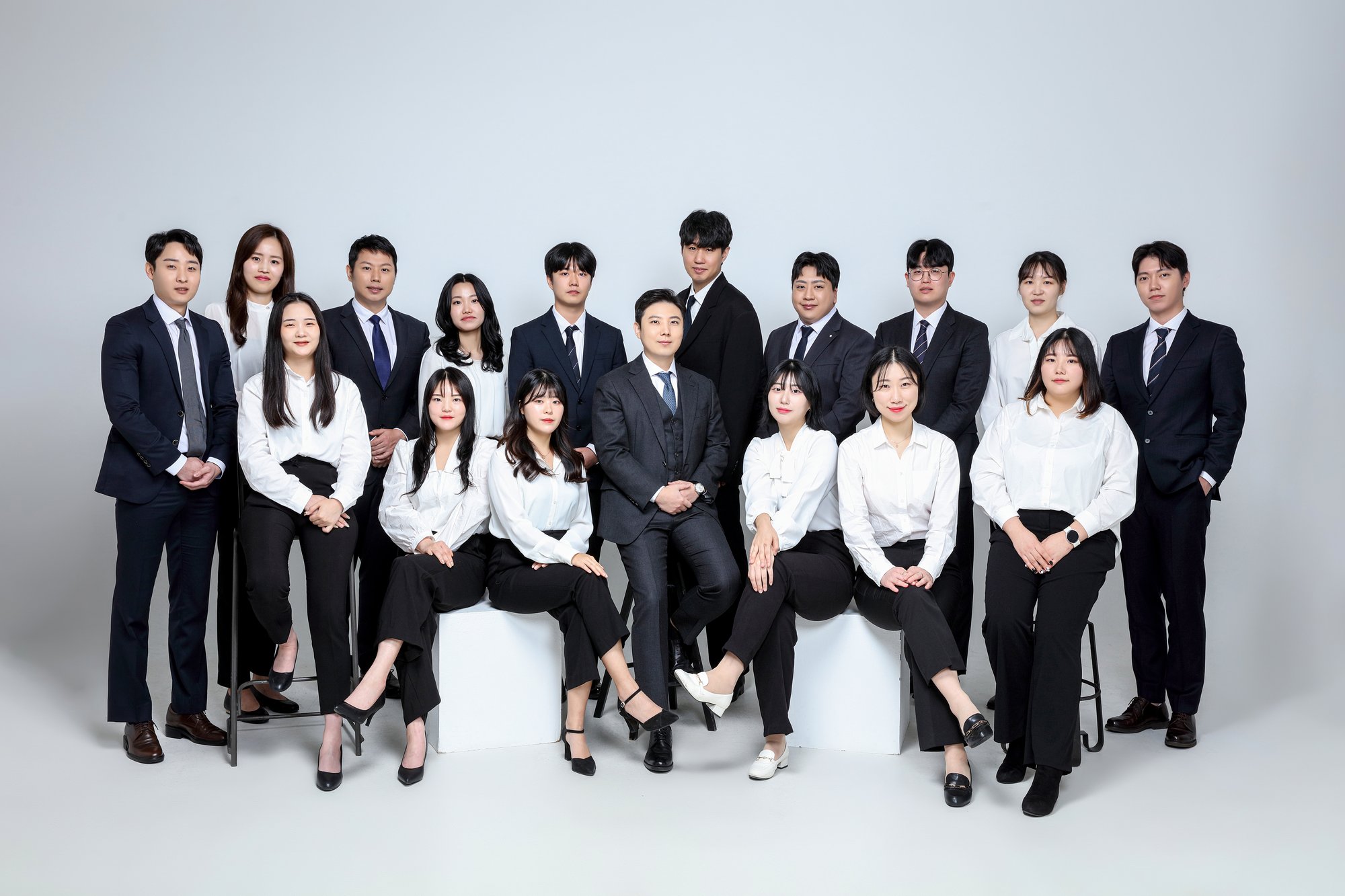 세무법인 프라이드 구성원 단체사진